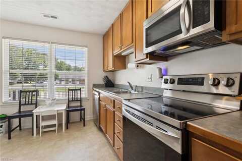 5220 Johnson Avenue, Portsmouth, VA 23701