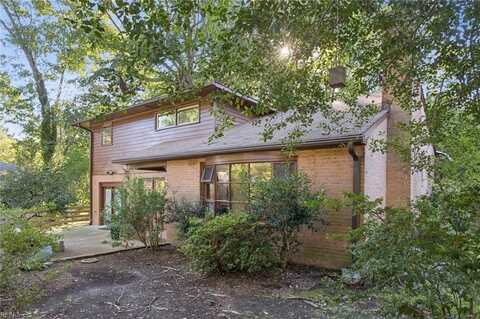3 Chanco Drive, Newport News, VA 23606