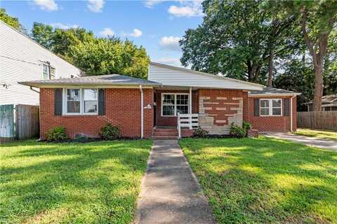 914 Summit Avenue, Norfolk, VA 23504