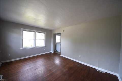 9286 Marlow Avenue, Norfolk, VA 23503