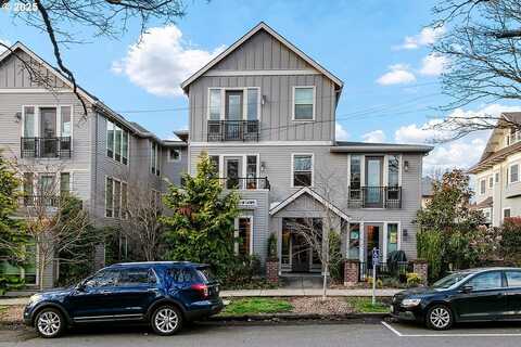 1805 SE MADISON ST, Portland, OR 97214