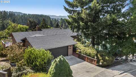 2760 BOWMONT DR, Eugene, OR 97405