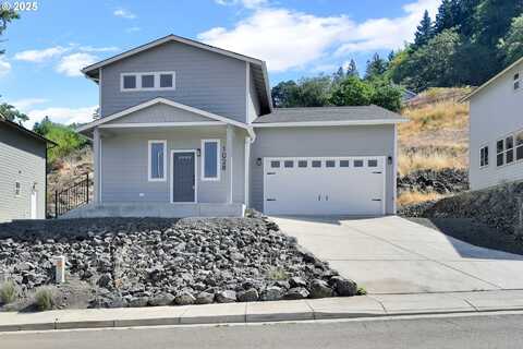 1028 FOREST HEIGHTS ST, Sutherlin, OR 97479