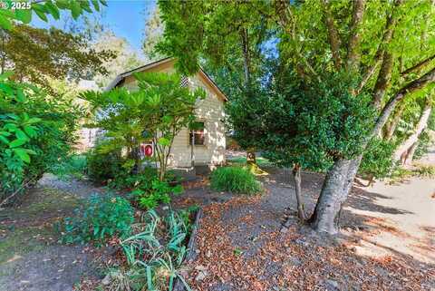 556 8TH ST, Lake Oswego, OR 97034