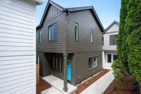 9172 N Berkeley AVE, Portland, OR 97203