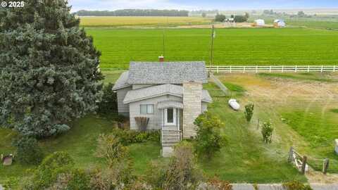 77856 N ASH RD, Stanfield, OR 97875
