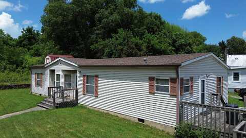 4893 LEE HWY, Troutville, VA 24175