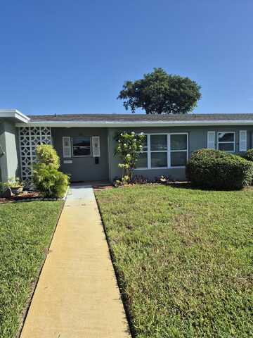 737 B N High Point Blvd, Delray Beach, FL 33445