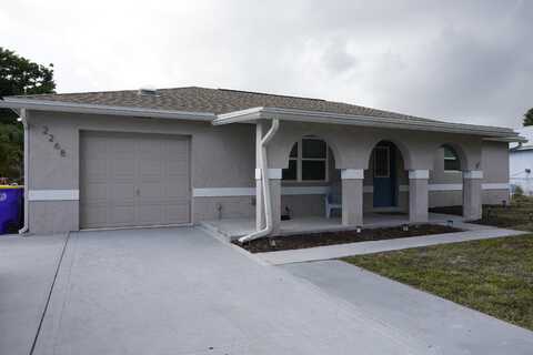 2268 NE 16th Court, Jensen Beach, FL 34957