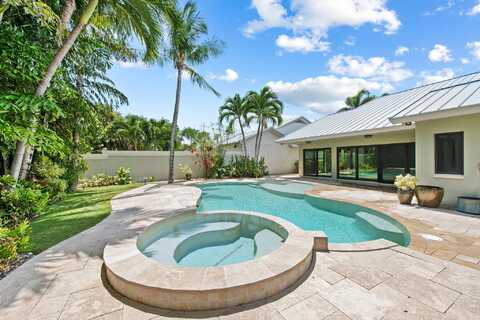 141 Sand Pine Drive, Jupiter, FL 33477