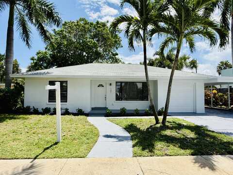 121 Auburn Drive, Lake Worth, FL 33460