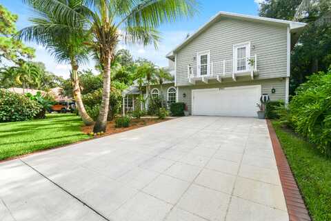 6621 Woodlake Road, Jupiter, FL 33458