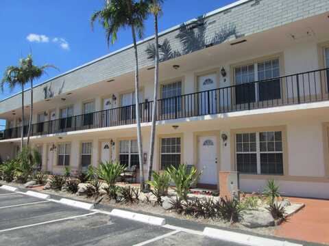 405 N Cypress Drive, Tequesta, FL 33469