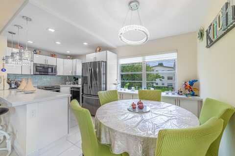 18 Mansfield A, Boca Raton, FL 33434