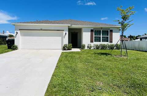 2624 SW Ann Arbor Road, Port Saint Lucie, FL 34953