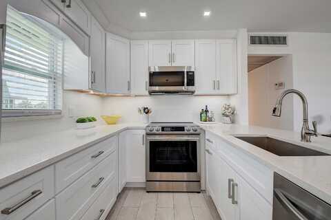 461 N Brittany J, Delray Beach, FL 33446