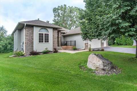 9813 Linden Avenue N, Brooklyn Park, MN 55443
