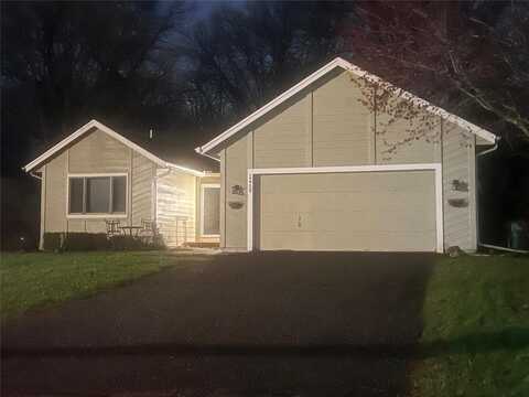 12759 Ibis Street NW, Coon Rapids, MN 55448