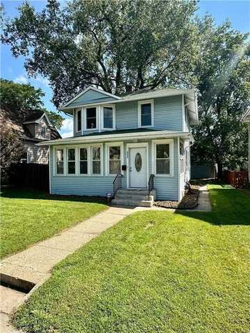 4033 Chicago Avenue, Minneapolis, MN 55407