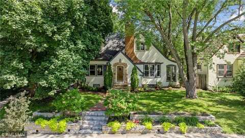 5009 Woodlawn Boulevard, Minneapolis, MN 55417