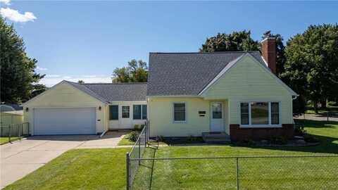 2009 W Oakland Avenue, Austin, MN 55912