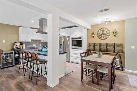 6375 Saint Croix Trail N, Oak Park Heights, MN 55082