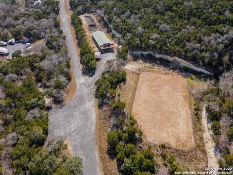437 Private Rd 1706, Helotes, TX 78023