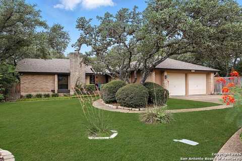 4534 Black Walnut Woods, San Antonio, TX 78249