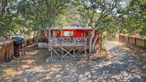 1516 Sandpiper Ct., Yreka, CA 96097