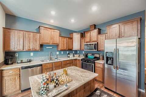 94 SALMON LOOP, Gypsum, CO 81637