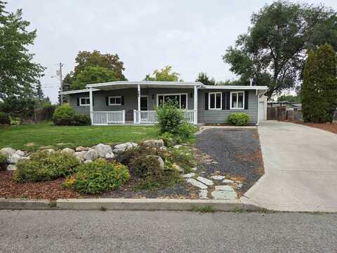 905 N Ravalli Dr, Spokane Valley, WA 99037