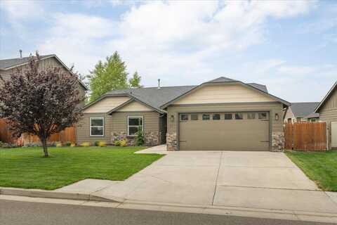 807 W BIRCHBEND Dr, Spokane, WA 99224
