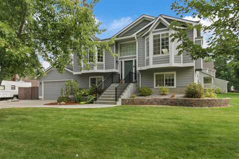 10306 N ROSSWOOD Ct, Spokane, WA 99026