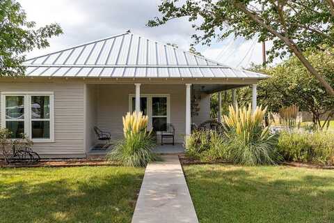 1506 South Jackson Street, Brenham, TX 77833
