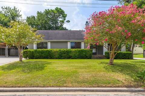 511 West Val Verde Street, Brenham, TX 77833