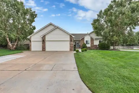1358 N Aksarben Ct, Wichita, KS 67235