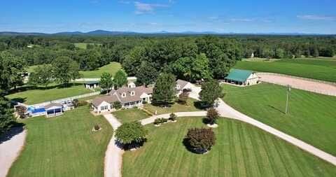 1147 Union Church Rd, Gladstone, VA 24553