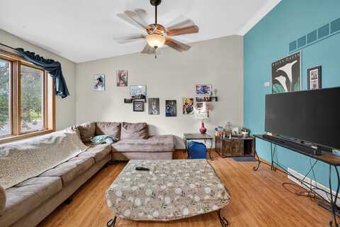 604 Robin Drive, Sun Prairie, WI 53590