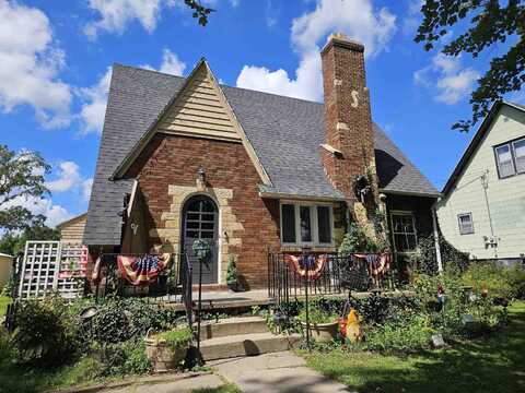713 Shear Avenue, Hillsboro, WI 54634