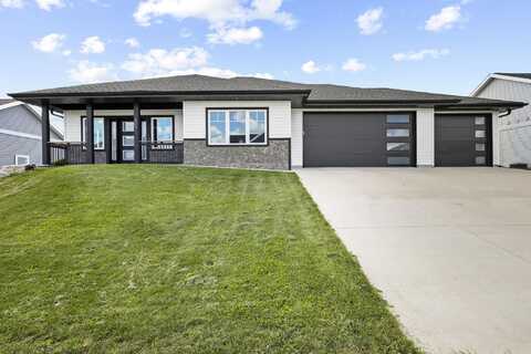 409 E SCHOOL Road, Cottage Grove, WI 53527
