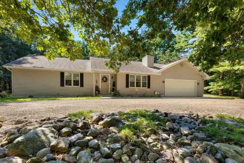 N6905 S Sandstone Drive, Mauston, WI 53948