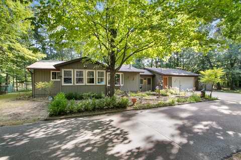 3391 8th Avenue, Wisconsin Dells, WI 53965