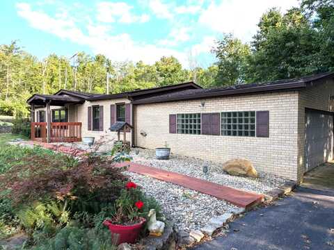12122 Deer Ridge Road, Brookville, IN 47012