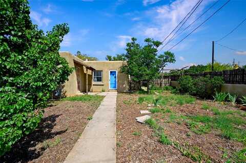 1433 Cochiti Street, Santa Fe, NM 87505