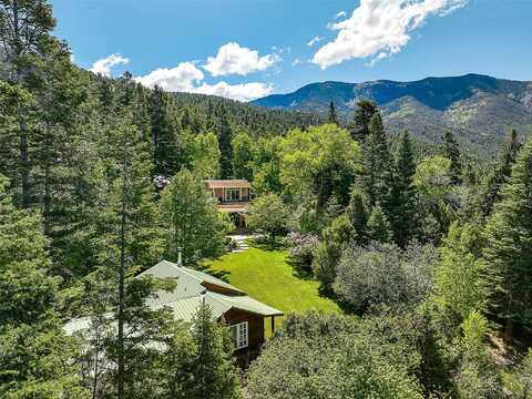El Salto, Arroyo Seco, NM 87514