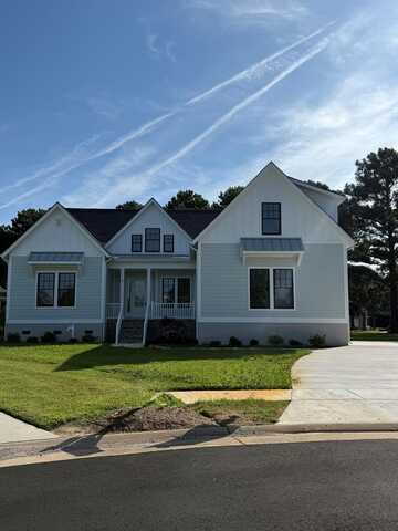 8 SEAY CT, CAPE CHARLES, VA 23310