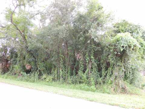 1040 Prince Rd, Saint Augustine, FL 32086