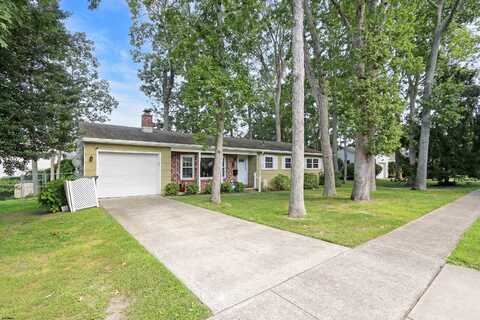 19 Holly Hills Dr, Somers Point, NJ 08244