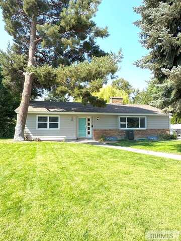 2820 E Morningside Drive, Idaho Falls, ID 83402