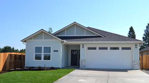 945 SW Buckmaster Drive, Grants Pass, OR 97527